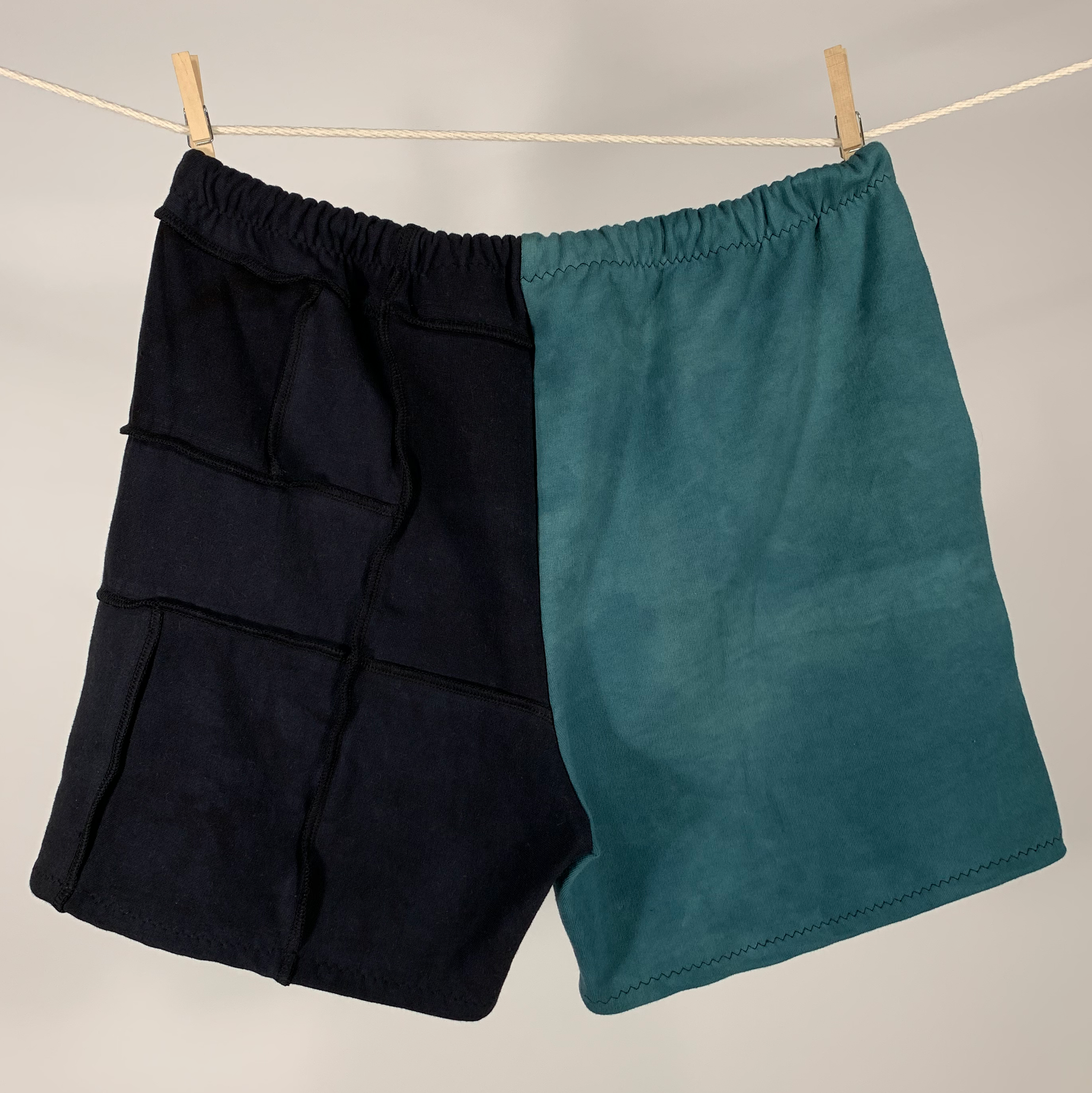 organic cotton embroidered shorts - L